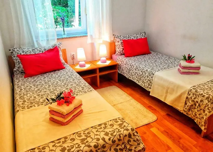 Apartmants Jusic * أوباتيا